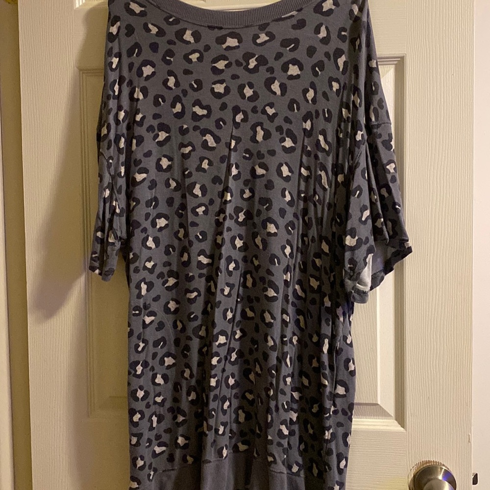 Slight weight sweater dress size XL with pockets